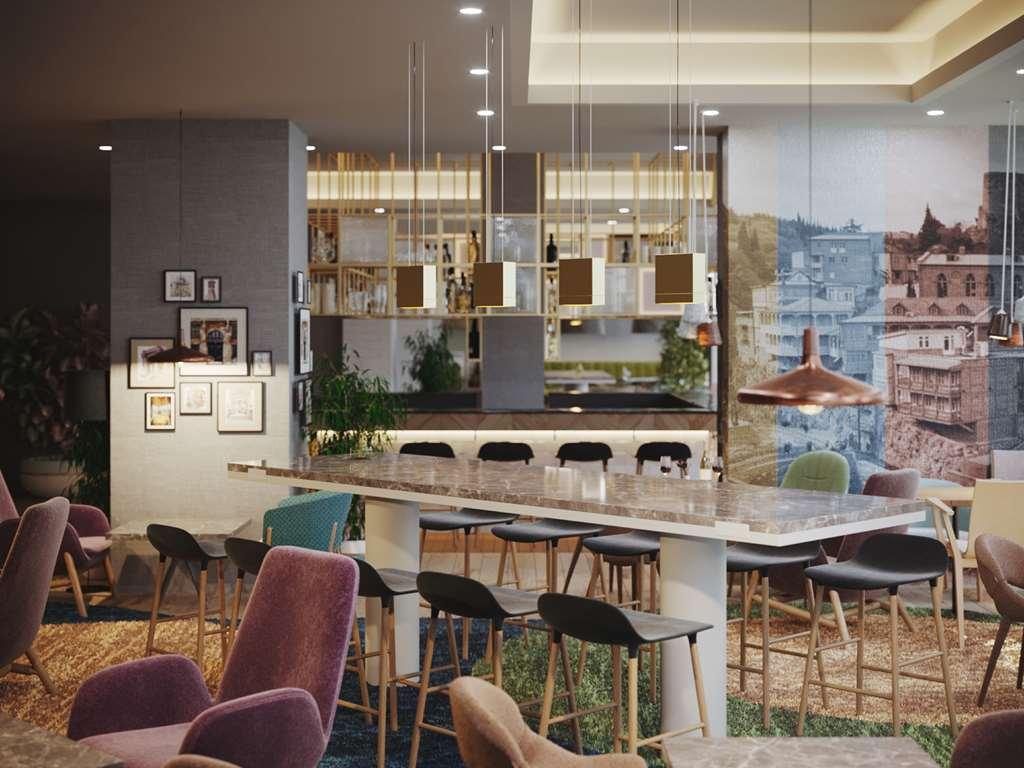 Hilton Garden Inn Tbilisi Riverview Restoran foto