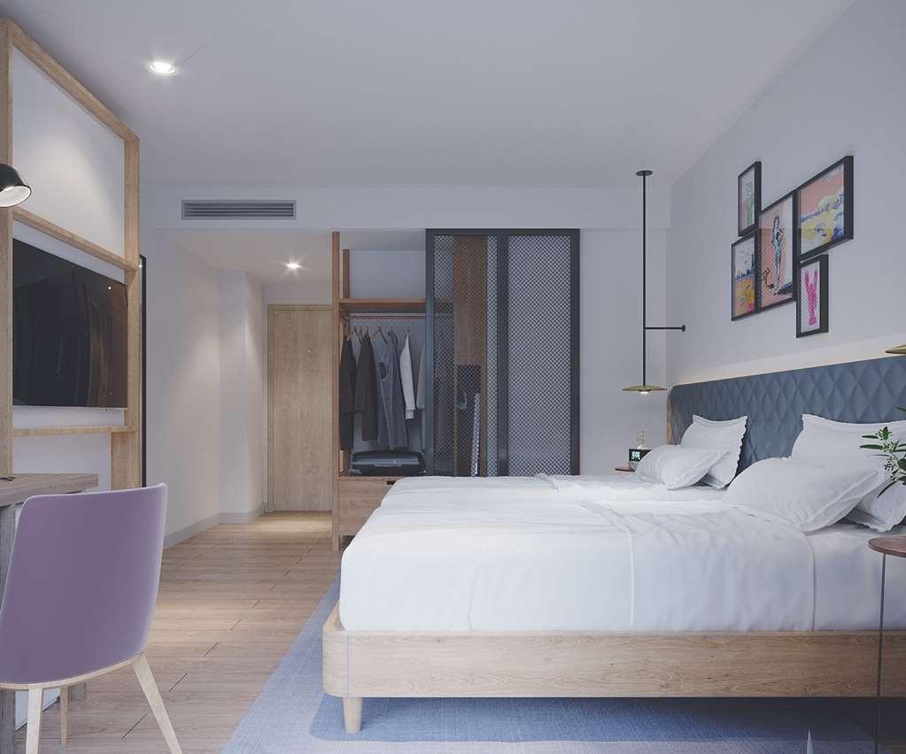 Hilton Garden Inn Tbilisi Riverview Bagian luar foto