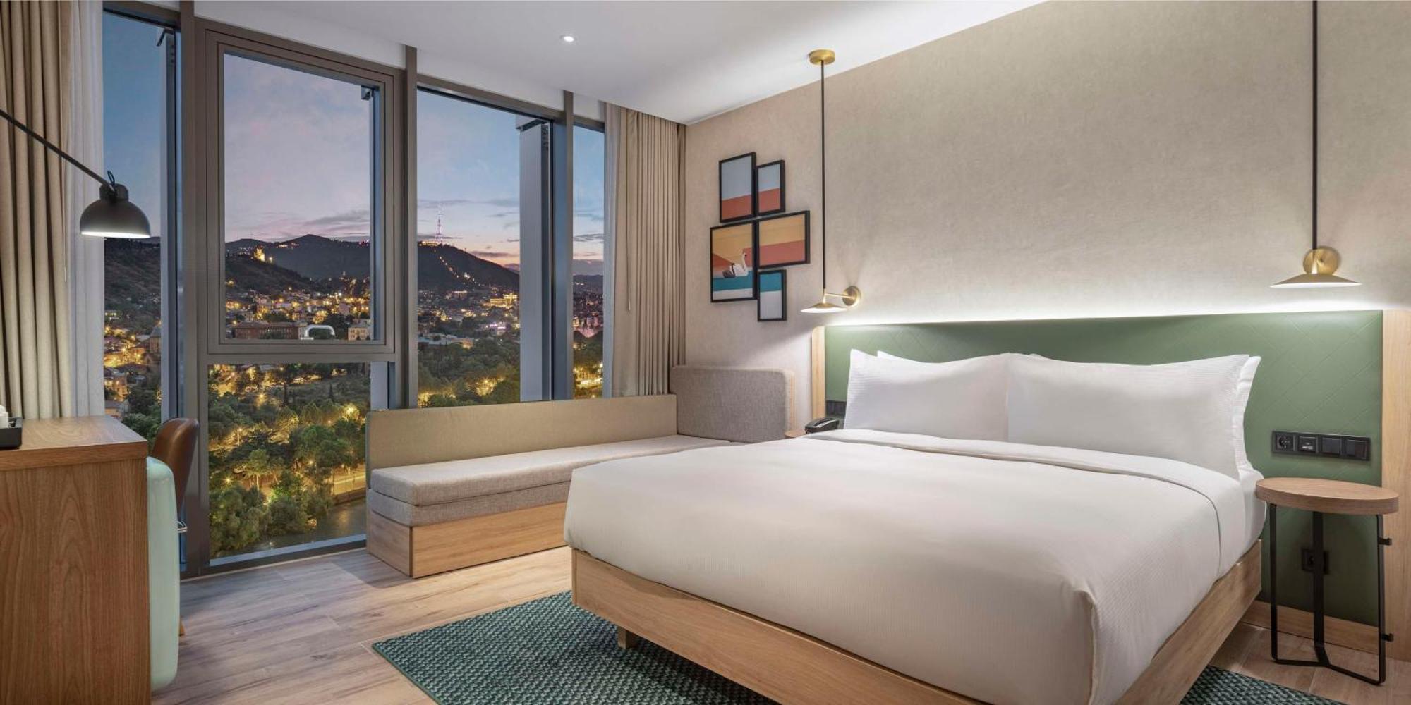 Hilton Garden Inn Tbilisi Riverview Bagian luar foto