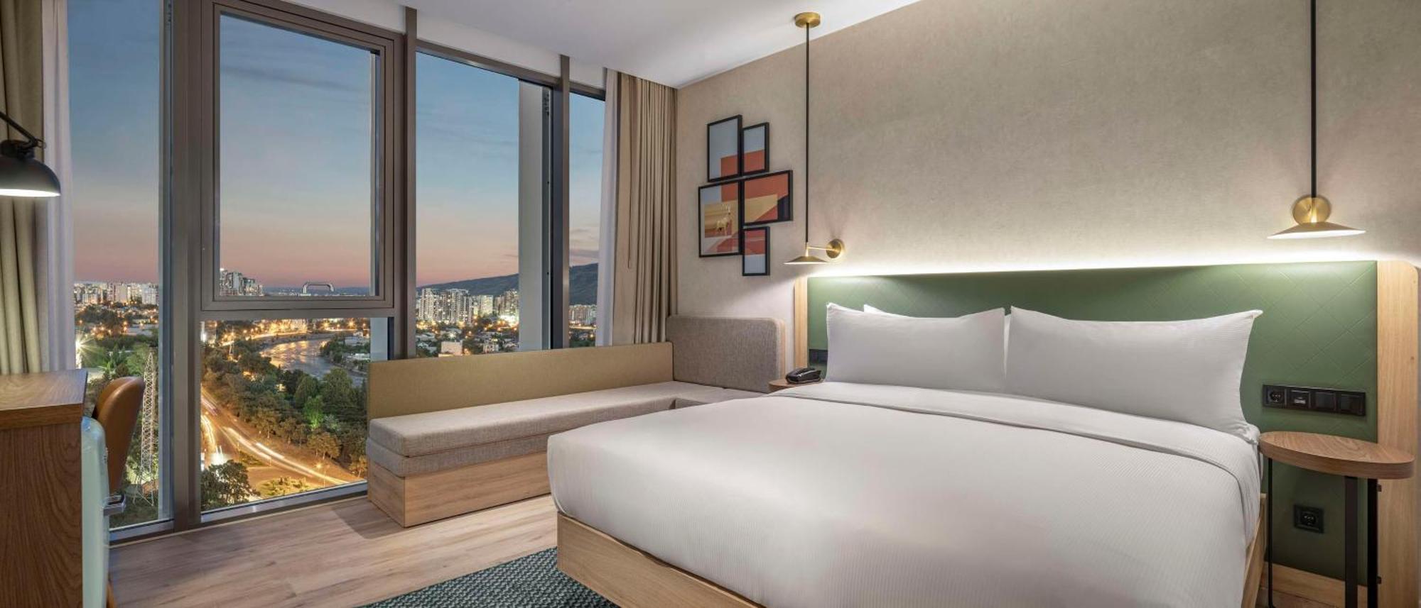 Hilton Garden Inn Tbilisi Riverview Bagian luar foto